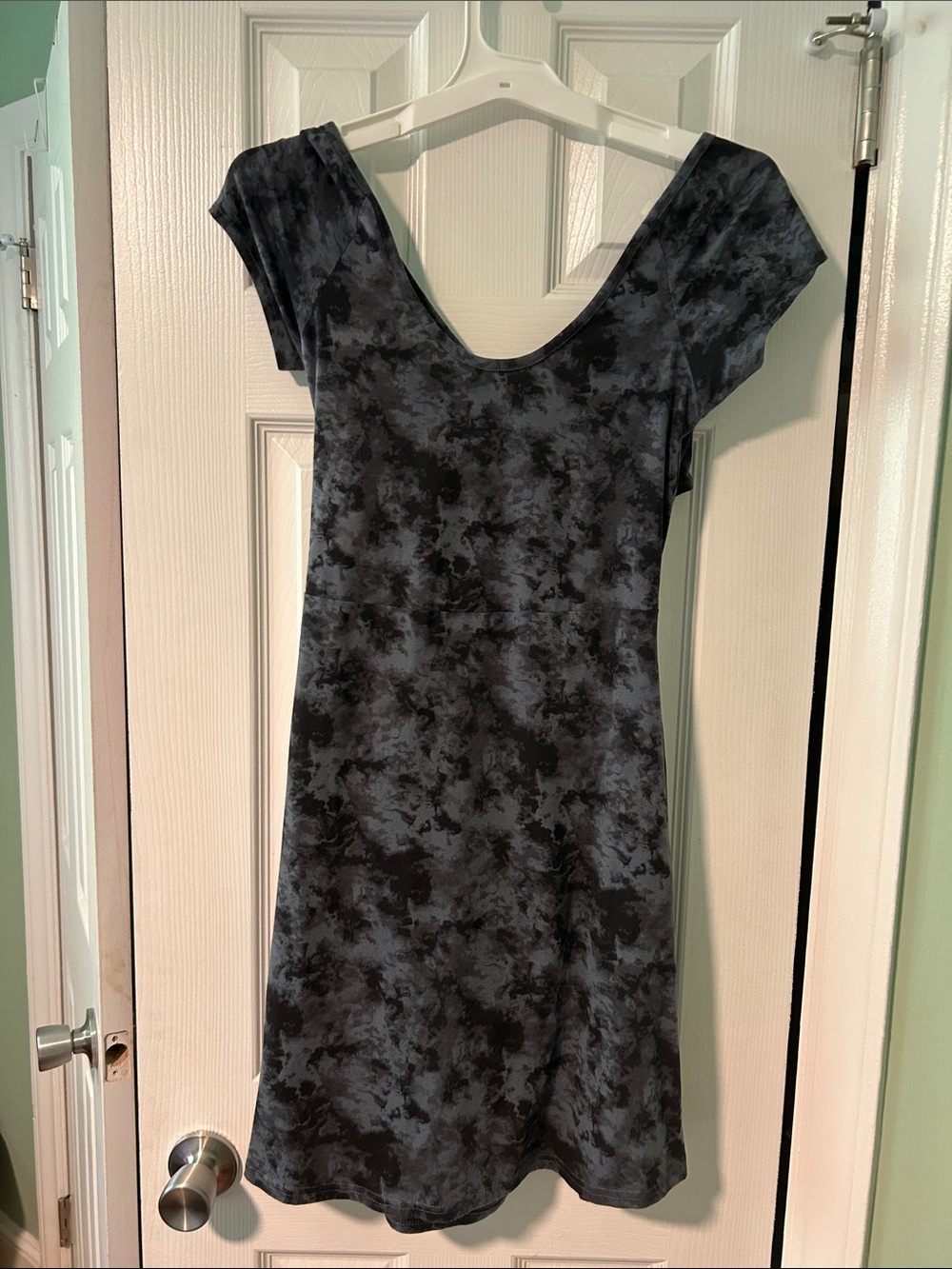 Scoop Neck Short Sleeve Mini Dress in Charcoal Tie-Dye